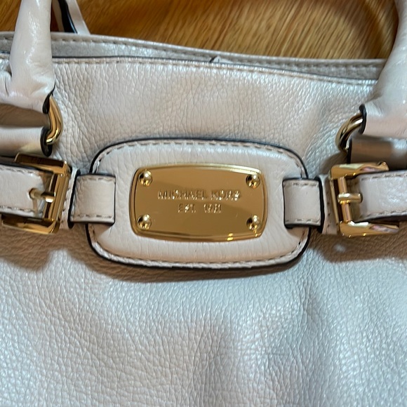 Michael Kors Bag - Picture 1 of 7